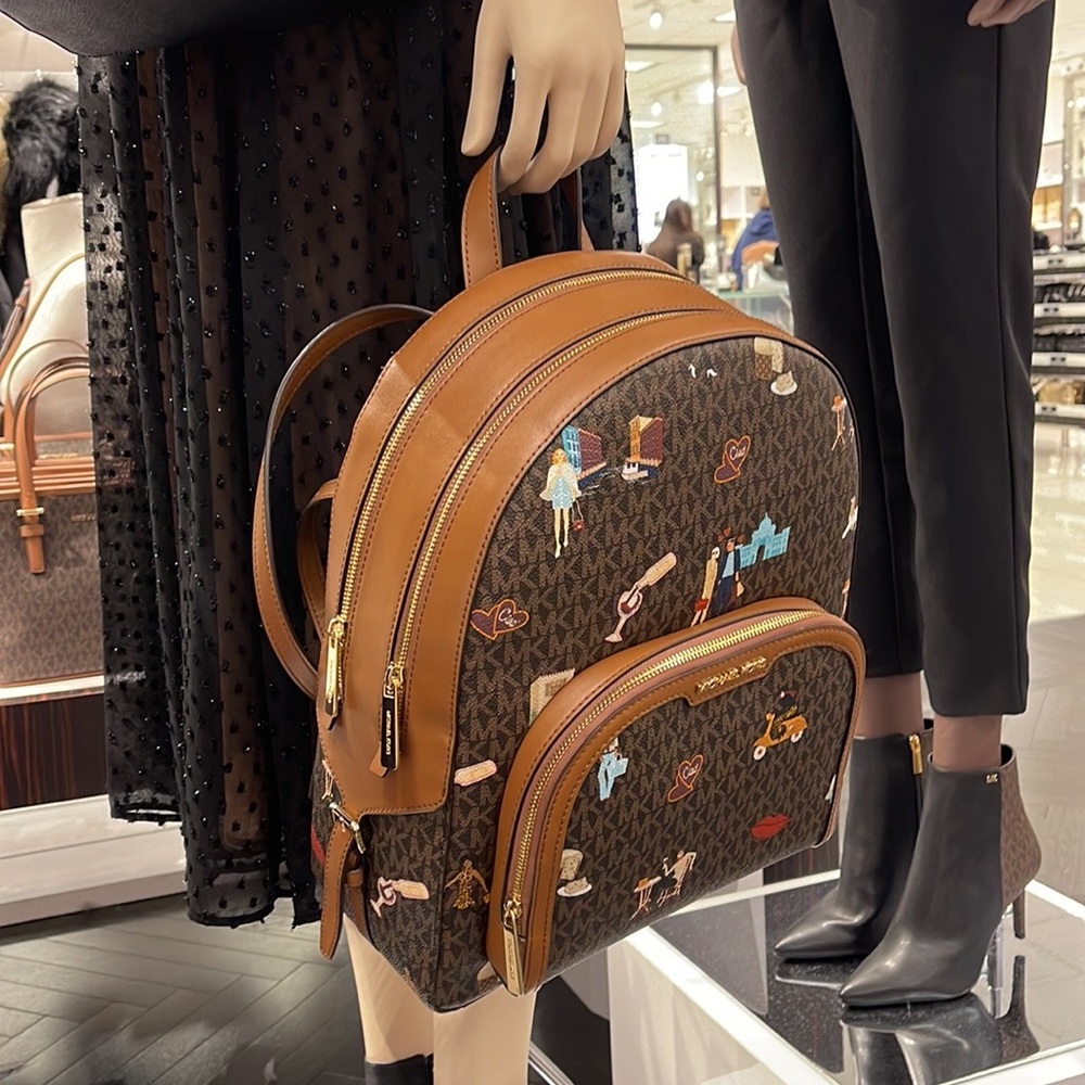 MICHAEL KORS JET SET GIRLS JAYCEE LARGE ZIP POCKET BACKPACK BROWN MULTI COLOR - Picture 6 of 16